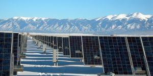 solar-panel-array-1591359_640